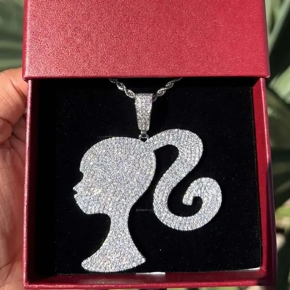 Barbie silver necklace